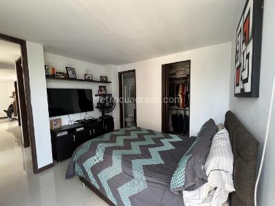 Apartamento de 3 alcobas en venta en Valle Del Lili, Cali, 85 m² · foto 18 de 20
