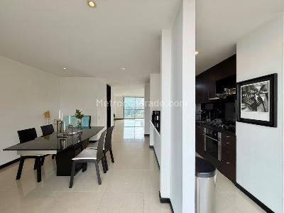 Apartamento de 3 alcobas en arriendo en Loma Cola Del Zorro, Medellín, 190 m² · foto 8 de 17