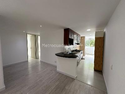 Apartamento de 3 alcobas en venta en Los Balsos 1, Medellín, 94 m² · foto 6 de 20