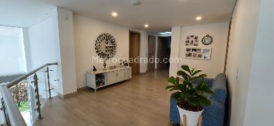 Casa de 4 alcobas en venta en San Remo, Sabaneta, 696 m² · foto 10 de 20