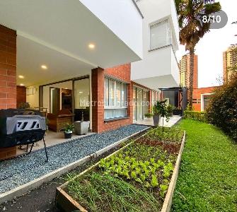 Casa de 4 alcobas en venta en San Remo, Sabaneta, 696 m² · foto 3 de 20