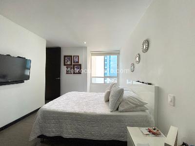 Apartamento de 3 alcobas en venta en Lagos Del Cacique, Bucaramanga, 112 m² · foto 9 de 12