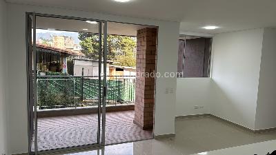 Apartamento en venta en Ditaires, Itagüí · foto 2 de 14