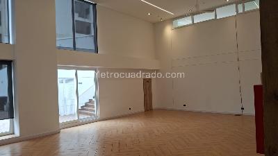 Apartamento de 3 alcobas en venta en Santa Monica Residential, Cali, 145 m² · foto 3 de 17