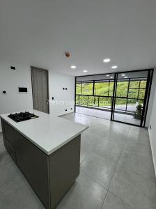 Apartamento en venta en Loma Del Escobero, Envigado · foto 3 de 15