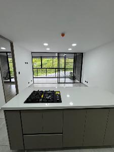Apartamento en venta en Loma Del Escobero, Envigado · foto 7 de 15