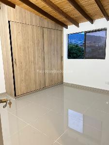 Apartamento en venta en La America, Medellín · foto 4 de 8