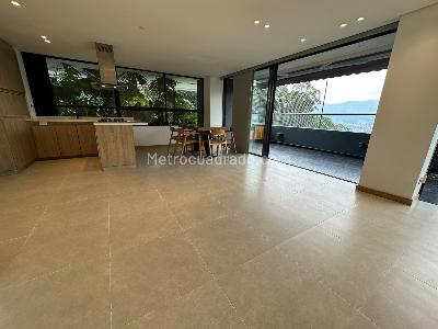 Apartamento de 2 alcobas en venta en Alto De Las Palmas, Medellín, 116 m² · foto 3 de 14