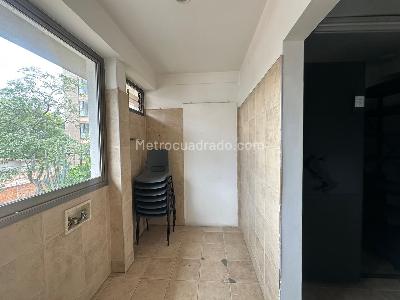 Apartamento de 4 alcobas en arriendo en Santa Maria De Los Angeles, Medellín, 217 m² · foto 12 de 16