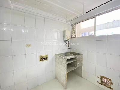 Apartamento de 3 alcobas en venta en Mejoras Publicas, Bucaramanga, 80 m² · foto 4 de 13