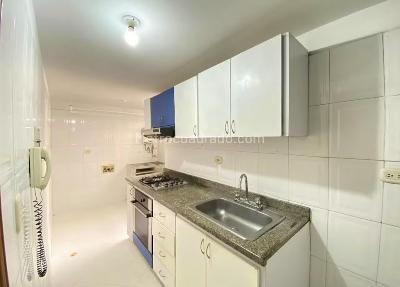 Apartamento de 3 alcobas en venta en Mejoras Publicas, Bucaramanga, 80 m² · foto 9 de 13