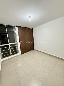 Apartamento de 3 alcobas en venta en Cañaveral Fosunab, Floridablanca, 79 m² · foto 15 de 19