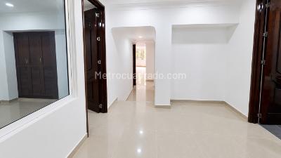 Apartamento de 4 alcobas en venta en Mayapan Las Vegas, Cali, 128 m² · foto 11 de 20