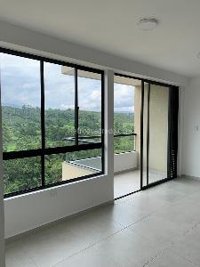 Apartamento de 3 alcobas en venta en Anillo Vial, Floridablanca, 76 m² · foto 2 de 13