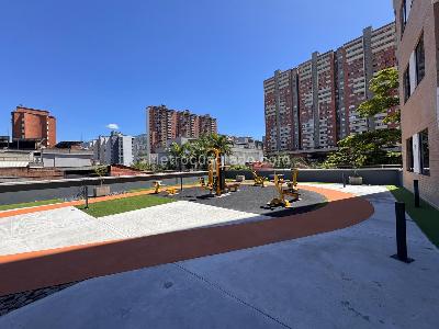 Apartamento de 3 alcobas en venta en Los Colores, Medellín, 76 m² · foto 18 de 20