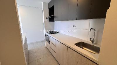 Apartamento de 3 alcobas en venta en Los Colores, Medellín, 76 m² · foto 4 de 20