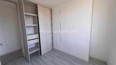 Apartamento de 3 alcobas en venta en Los Colores, Medellín, 76 m² · foto 5 de 20