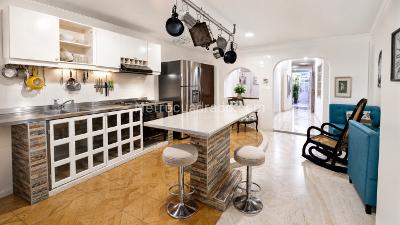 Casa de 5 alcobas en venta en Central, Palmira, 304 m² · foto 2 de 20