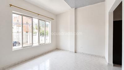 Casa de 5 alcobas en venta en Central, Palmira, 304 m² · foto 14 de 20