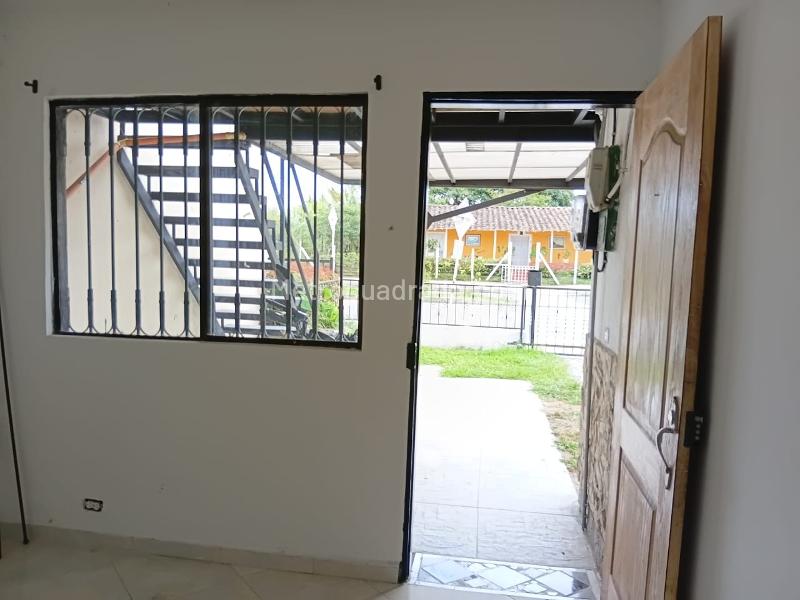 Casa – San Antonio de Pereira, Rionegro - Más