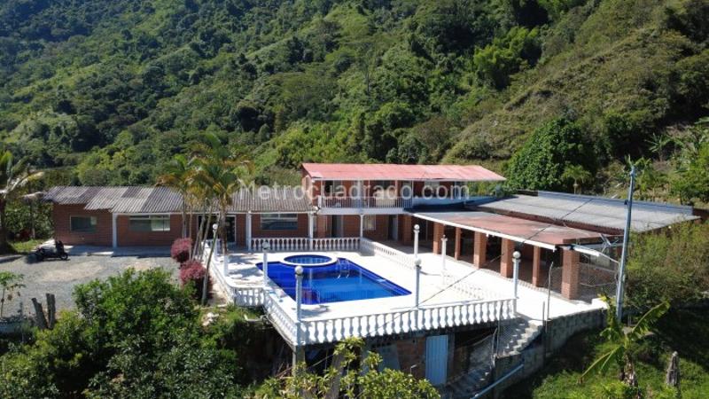 Finca en Arriendo, Barbosa, Barbosa
