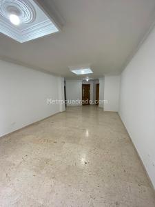 Apartamento en venta en La Castellana, Armenia · foto 2 de 19