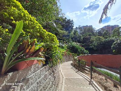 Apartamento en venta en La Castellana, Medellín · foto 3 de 20
