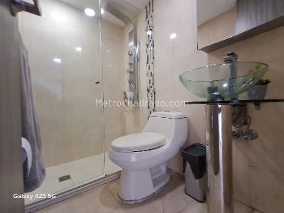 Apartamento en venta en La Castellana, Medellín · foto 8 de 20