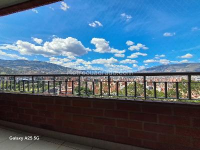 Apartamento en venta en La Castellana, Medellín · foto 13 de 20