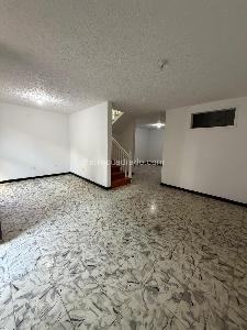 Casa de 5 alcobas en venta en Departamental, Cali, 270 m² · foto 2 de 20