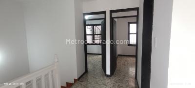 Casa de 5 alcobas en venta en Departamental, Cali, 270 m² · foto 4 de 20