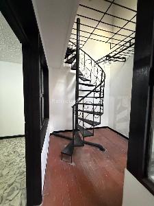 Casa de 5 alcobas en venta en Departamental, Cali, 270 m² · foto 17 de 20