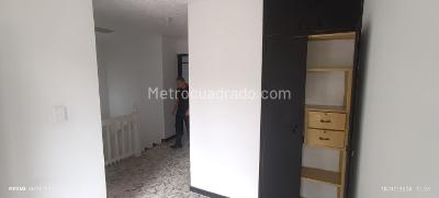 Casa de 5 alcobas en venta en Departamental, Cali, 270 m² · foto 20 de 20