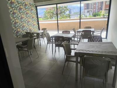 Apartamento en venta en Laureles, Medellín · foto 4 de 17