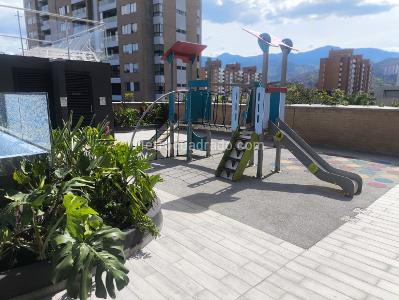 Apartamento en venta en Laureles, Medellín · foto 9 de 17