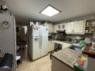Apartamento de 3 alcobas en venta en Conquistadores 2, Medellín, 135 m² · foto 6 de 20