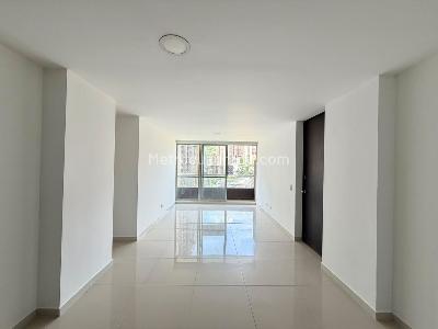 Apartamento de 3 alcobas en arriendo en Ciudad Del Rio, Medellín, 84 m² · foto 4 de 7