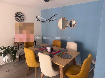 Apartamento en venta en La Almeria, Medellín · foto 2 de 20