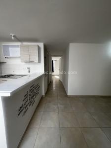 Apartamento en venta en Los Alpes, Medellín · foto 5 de 16