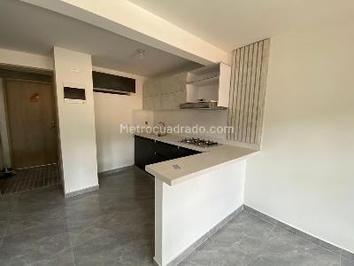 Apartamento en venta en Calasanz, Medellín · foto 2 de 11