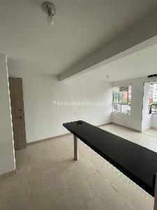 Apartamento en venta en Calasanz, Medellín · foto 4 de 15