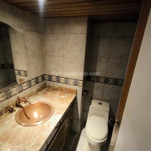 Apartamento en venta en El Poblado, Medellín · foto 14 de 17
