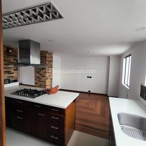 Apartamento en venta en El Poblado, Medellín · foto 4 de 17