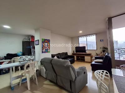 Apartamento en venta en El Portal, Envigado · foto 2 de 11