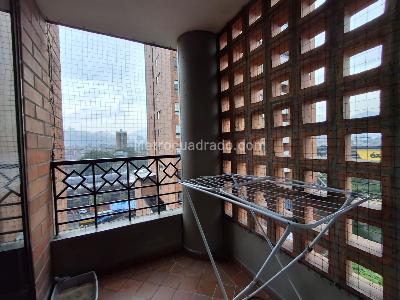 Apartamento en venta en El Portal, Envigado · foto 5 de 11