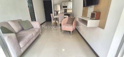 Apartamento de 3 alcobas en venta en Loma De Los Bernal, Medellín, 57 m² · foto 7 de 20