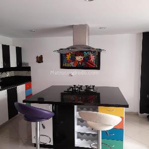 Apartamento de 1 alcoba en arriendo en Alto De Las Palmas, Medellín, 80 m² · foto 5 de 8