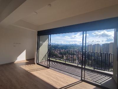 Apartamento de 2 alcobas en venta en El Centro, Rionegro, 70 m² · foto 2 de 19