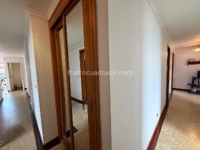 Apartamento en venta en Milla De Oro, Medellín · foto 12 de 20
