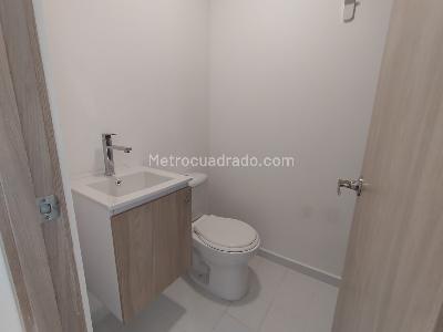 Apartamento de 2 alcobas en venta en Amazonia, Bello, 57 m² · foto 9 de 19